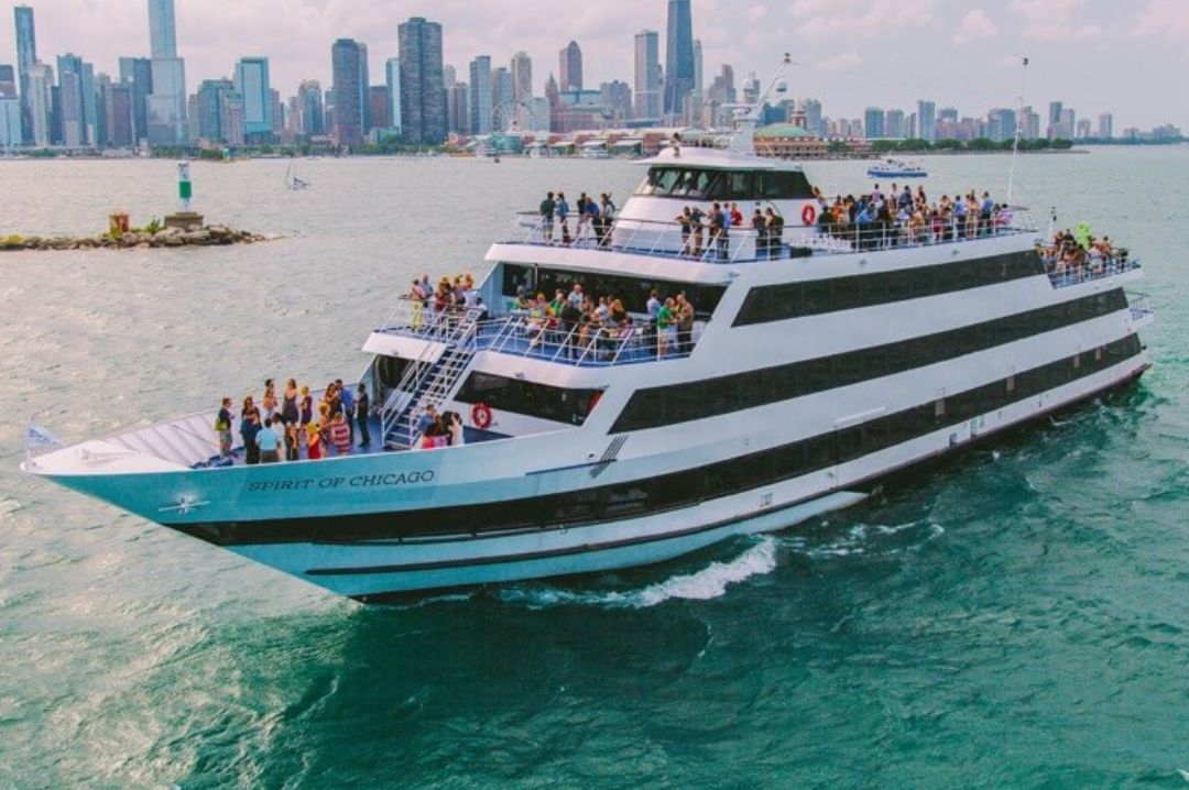Chicago_labour_day_Cruise
