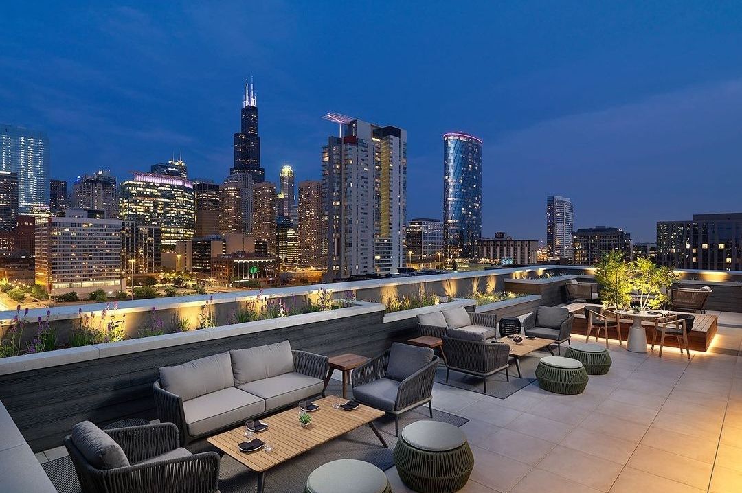 best-rooftop-bars-in-chicago